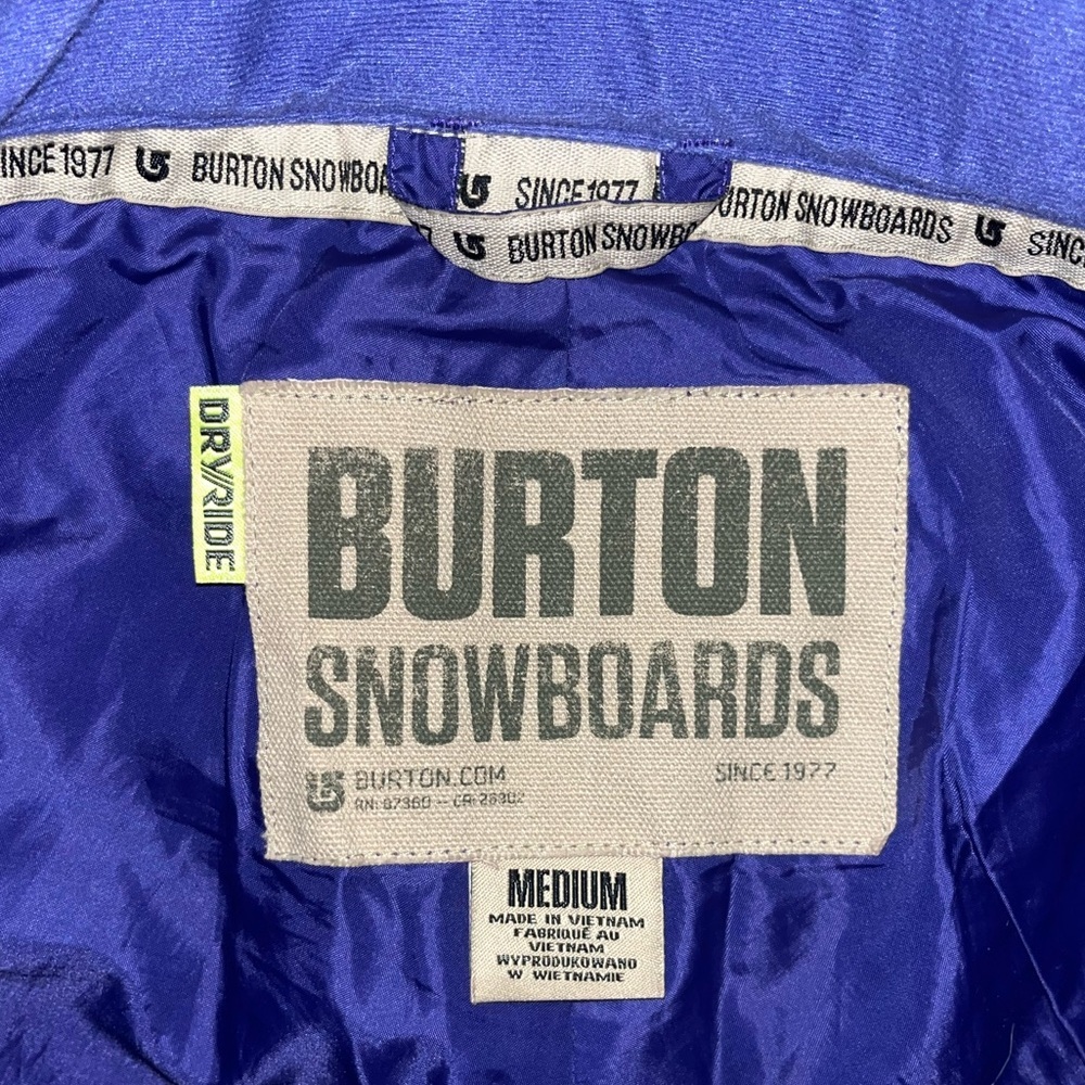 Burton Women’s snowboarding pants - Picture 3 of 3